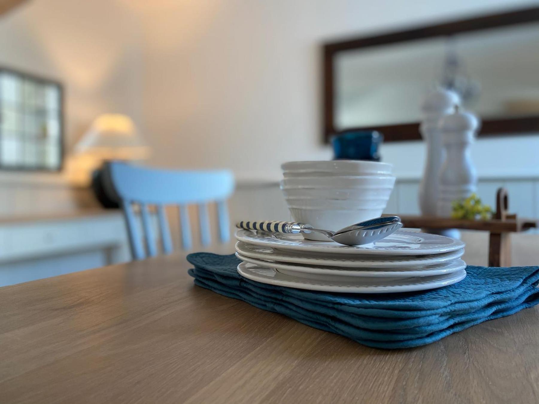 Bosun Cottage - Boutique Retreat On The Beach Deal Buitenkant foto