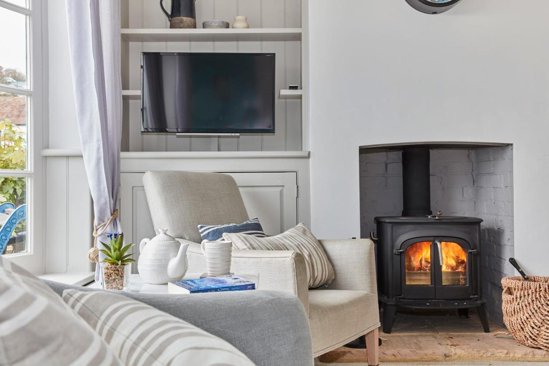 Bosun Cottage - Boutique Retreat On The Beach Deal Buitenkant foto